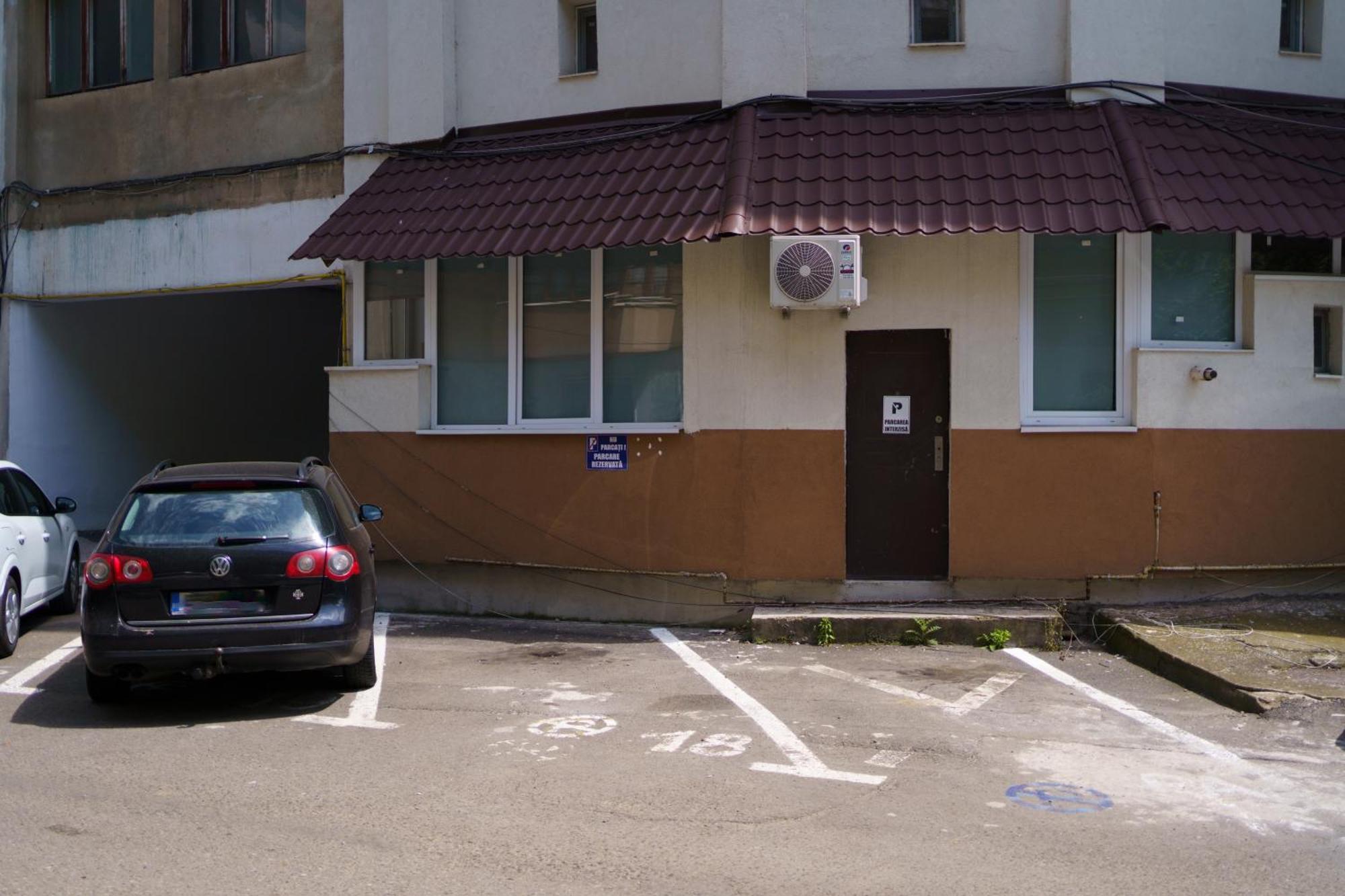 Pasiro Aparthotel Алба Юлия Екстериор снимка